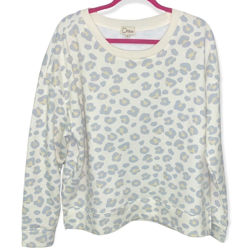 NWOT Dittos Plus Size Animal Print Soft Cozy Fleece Sweatshirt